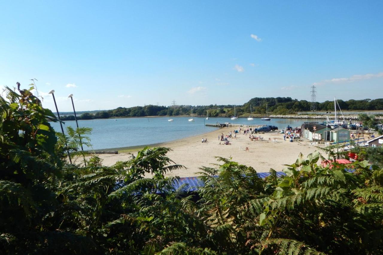 Pine Ridge 59 Rockley Park Poole With Sea View Sleeps Six Hotel Exterior foto